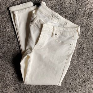 Lucky Brand women’s size 2 jeans